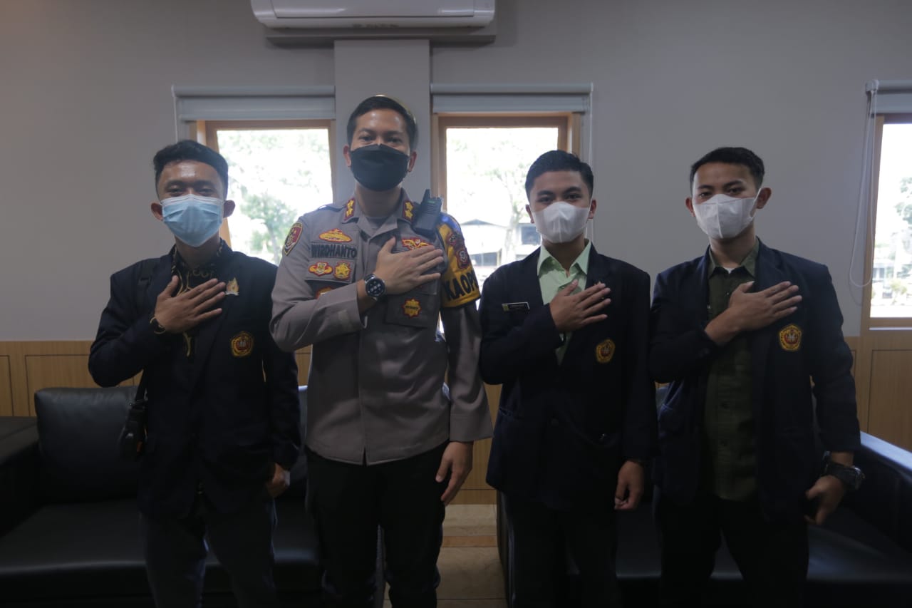 Silaturahmi Kaporles Garut dengan Badan Eksekutif Mahasiswa (BEM) IPI Kab. Garut