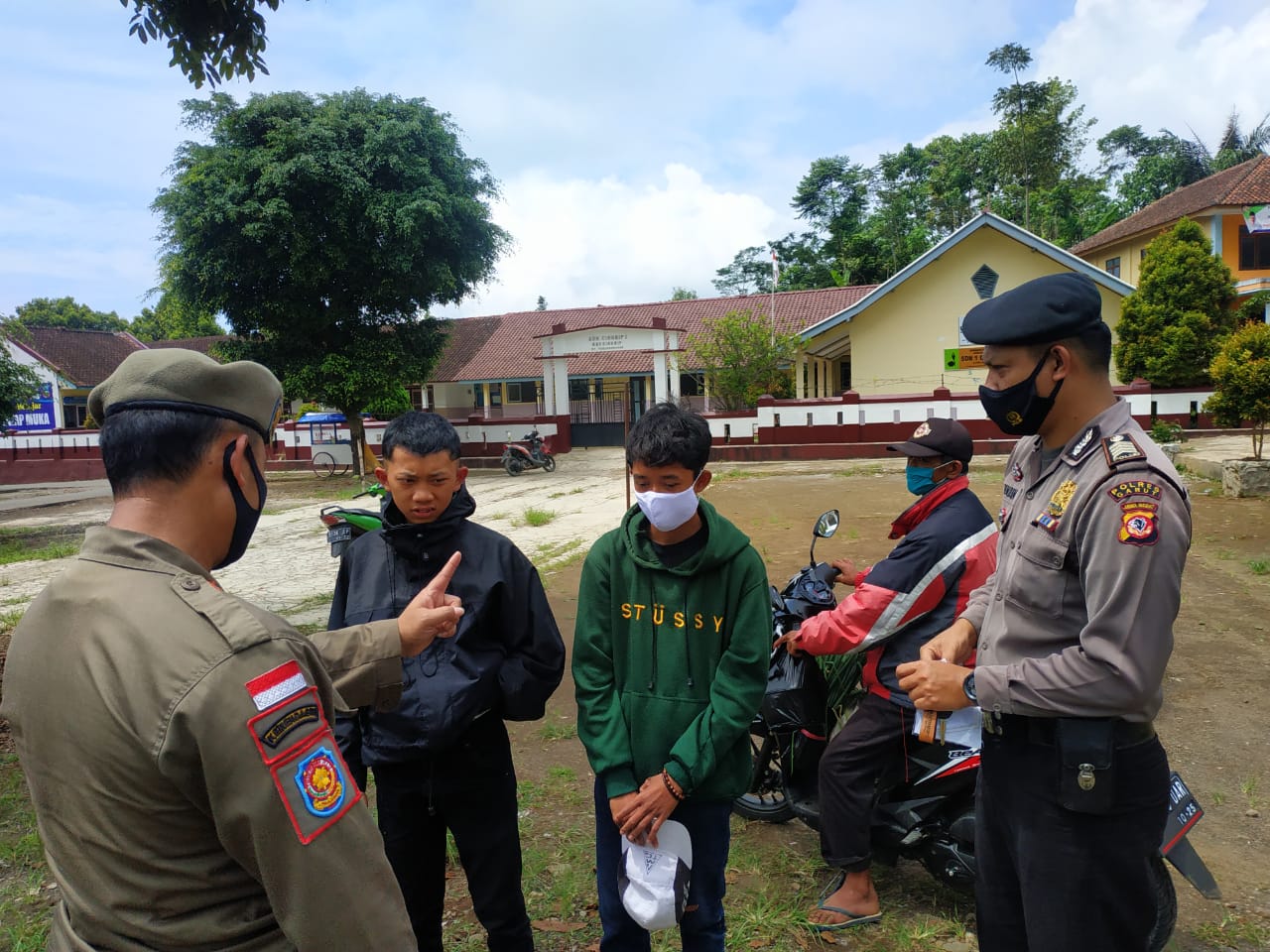 PELAKSANAAN OPS YUSTISI POLSEK CIHURIP DILAKSANAKAN SECARA STASIONER