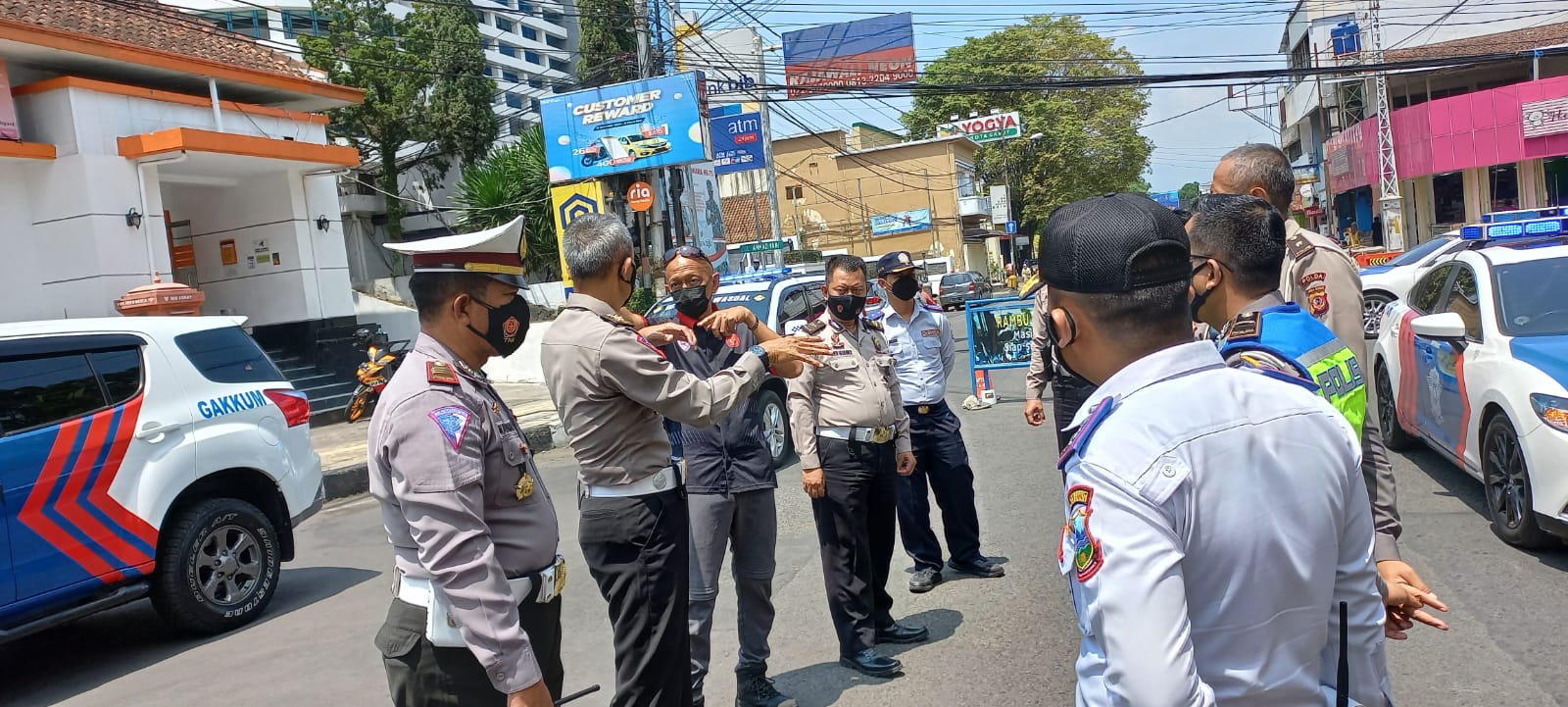 KEGIATAN PENGECEKAN PEMETAAN LOKASI DARI TIM ASISTENSI DITLANTAS POLDA JABAR TERKAIT RUTE KAJURNAS ICF NATIONAL CHAMPIONSHIP 2021 DI WILAYAH KAB. GARUT