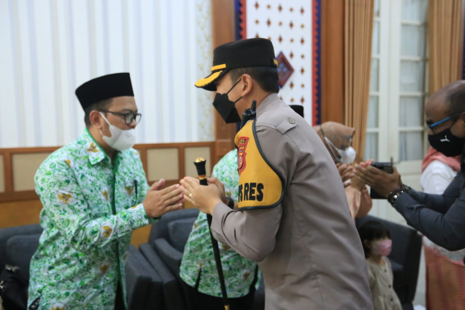 KAPOLRES GARUT HADIRI PELANTIKAN BAZNAS KAB. GARUT 2021 – 20 26