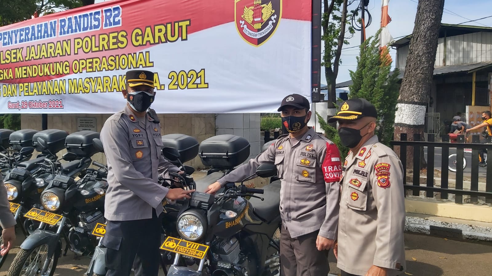 WAKA POLRES GARUT PIMPIN APEL PENYERAHAN KENDARAAN DINAS UNTUK POLSEK JAJARAN