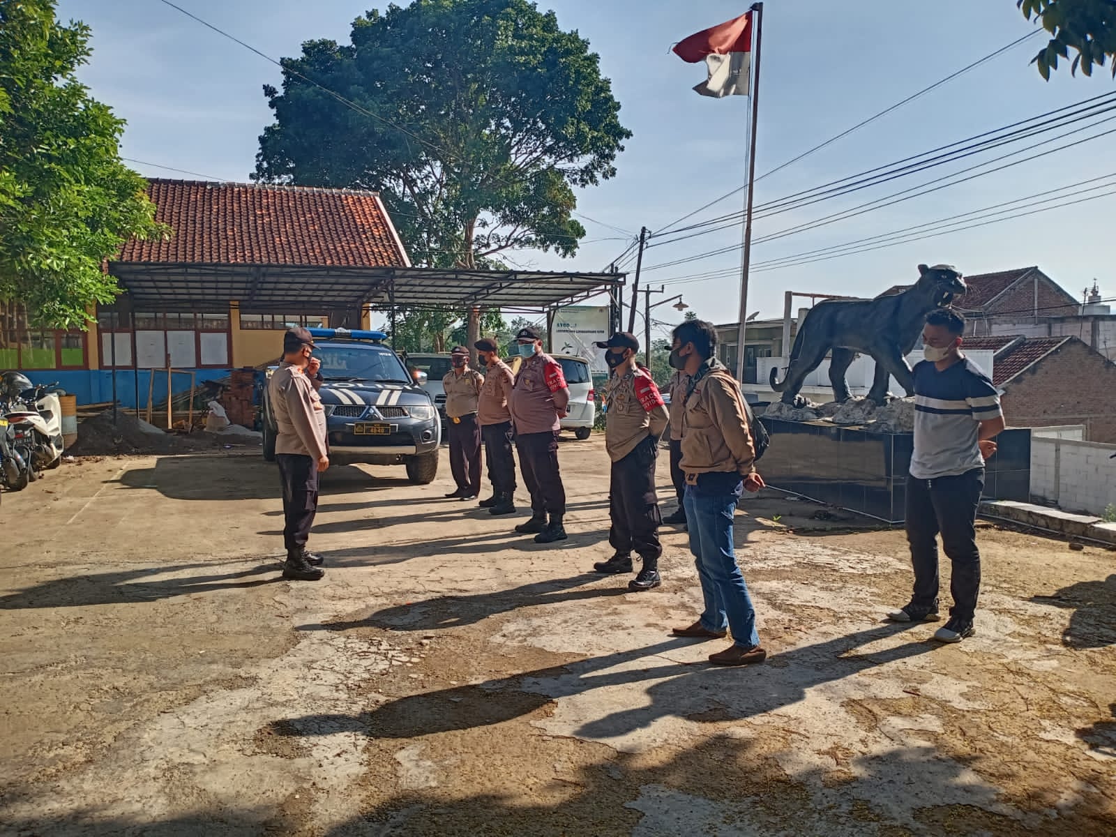 POLSEK CIBIUK MELAKSANAKAN APEL PAGI DALAM RANGKA KESIAPAN HARI SANTRI NASIONAL