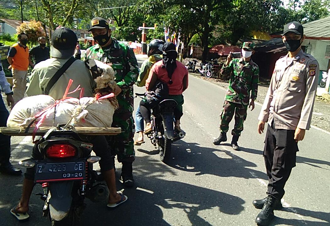 POLSEK CISOMPET GELAR OPS YUTISI DI PASAR TRADISIONAL